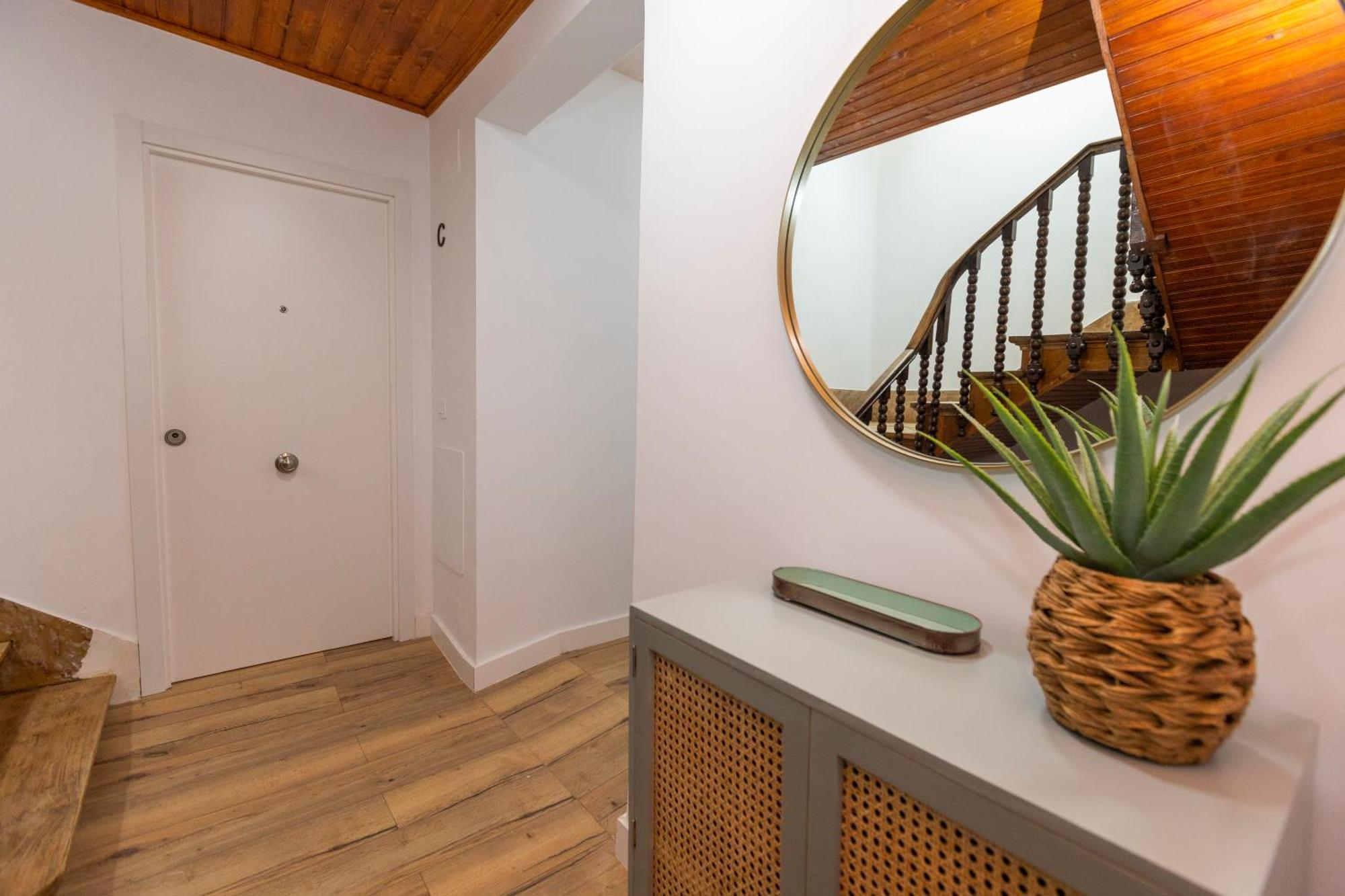 Apartamentos Gurugu Ribadeo Esterno foto