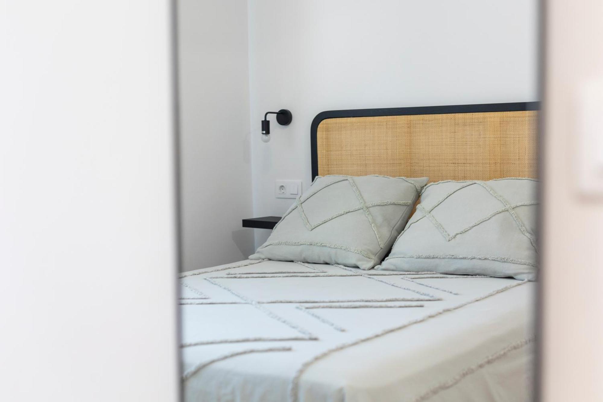 Apartamentos Gurugu Ribadeo Esterno foto